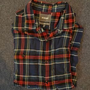 2 Bonobos medium slim fit button down in good / great condition